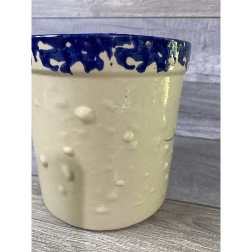 Alpine Pottery Stoneware Crock Roseville Ohio Blue Heart Cream Excellent 1995